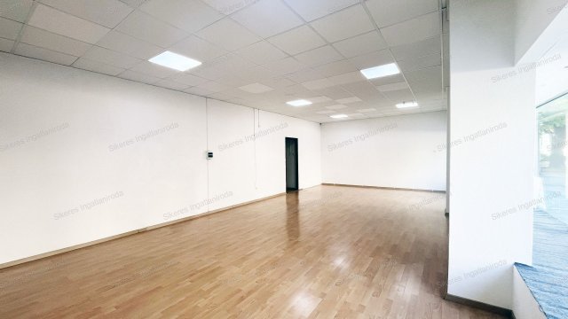 Eladó üzlethelyiség, Tatabányán 79 M Ft, 1 szobás