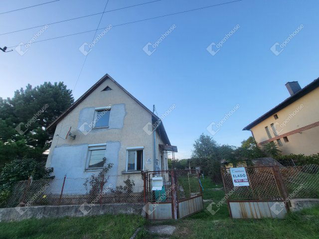 Eladó családi ház, Kocson 37.5 M Ft, 3 szobás