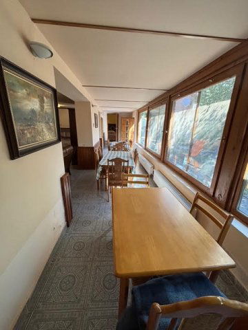 Eladó nyaraló, Balatonszemesen 115 M Ft, 6 szobás
