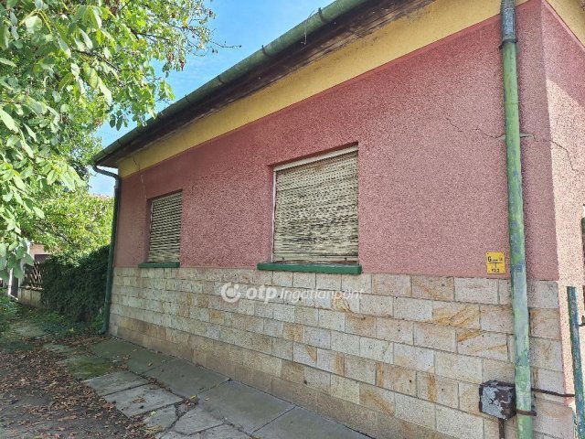 Eladó családi ház, Tiszaörsön 17.99 M Ft, 3+1 szobás