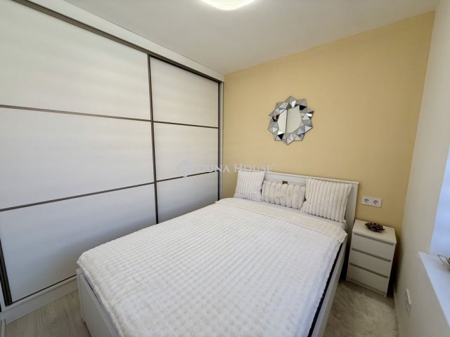 Eladó téglalakás, Budapesten, VI. kerületben 55 M Ft, 2 szobás