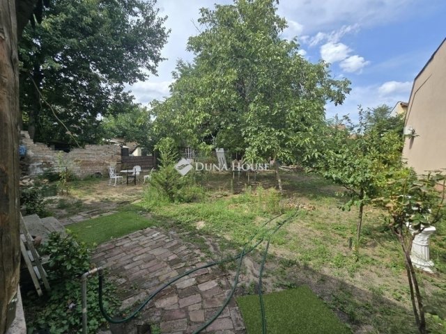 Eladó családi ház, Budapesten, XVIII. kerületben 72 M Ft