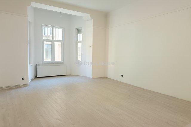 Eladó téglalakás, Budapesten, II. kerületben 155 M Ft, 3 szobás