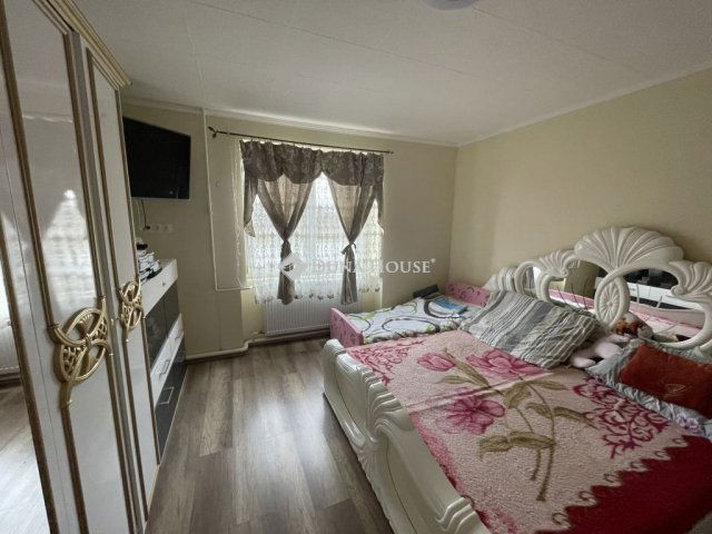 Eladó családi ház, Celldömölkön 47 M Ft, 2+1 szobás