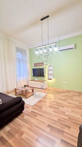 Kiadó téglalakás, albérlet, VI. kerületben, Szondi utcában