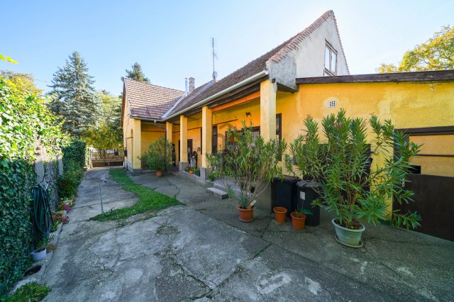 Eladó családi ház, Pilisborosjenőn 88.74 M Ft, 3 szobás