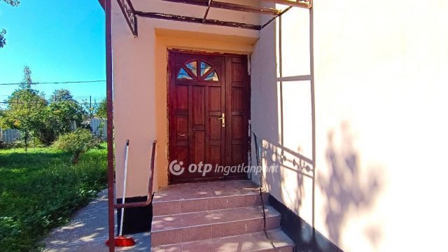 Eladó családi ház, Átányon 14.5 M Ft, 4 szobás
