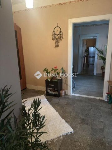 Eladó családi ház, Tápióságon 30 M Ft, 3 szobás