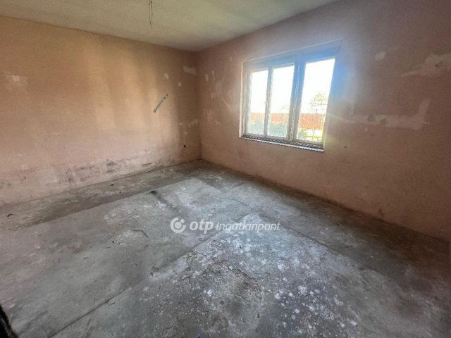 Eladó családi ház, Nagykátán 24.9 M Ft, 4 szobás