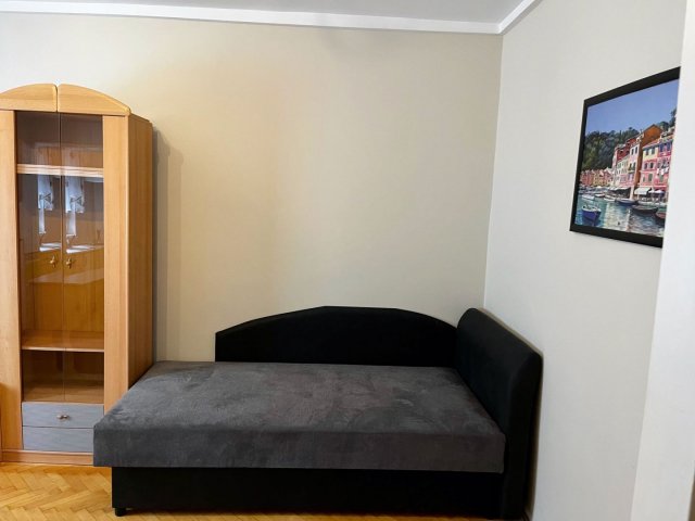 Kiadó panellakás, albérlet, Debrecenben 150 E Ft / hó, 1 szobás
