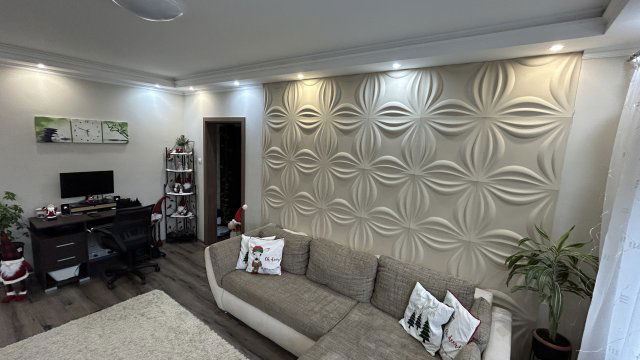 Eladó panellakás, Makón, Deák Ferenc utcában 49.99 M Ft