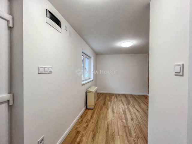 Eladó téglalakás, Budapesten, XX. kerületben 26.9 M Ft, 1 szobás