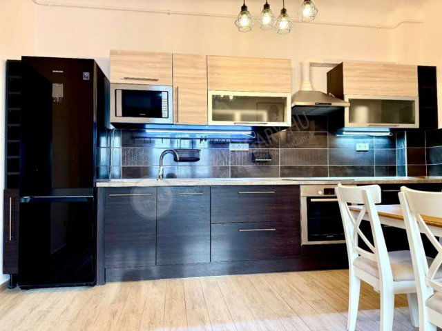 Kiadó téglalakás, albérlet, II. kerületben, Kis Rókus utcában