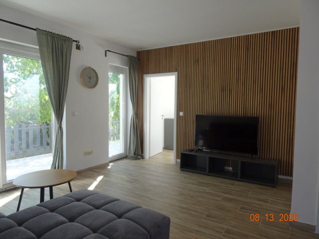 Eladó ikerház, Csopakon 189 M Ft, 6 szobás / költözzbe.hu