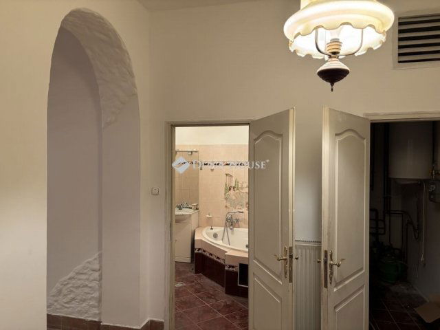 Eladó téglalakás, Budapesten, XX. kerületben 93 M Ft, 5 szobás