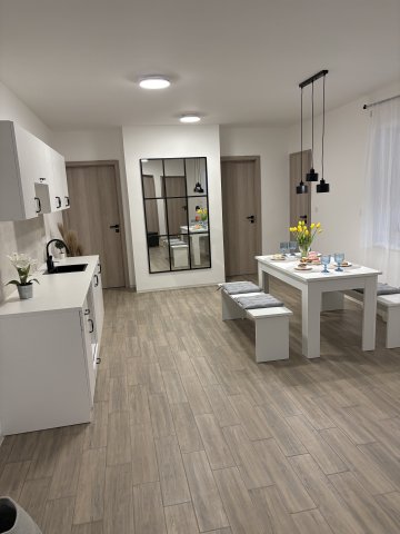 Eladó családi ház, Bernecebarátiban 83.99 M Ft, 4 szobás