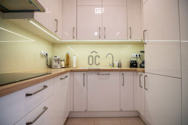 Eladó téglalakás, Budapesten, XIII. kerületben, Danubius utcában