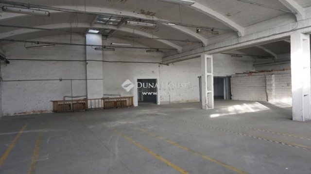 Kiadó ipari ingatlan, Zalaegerszegen 3660 E Ft / hó