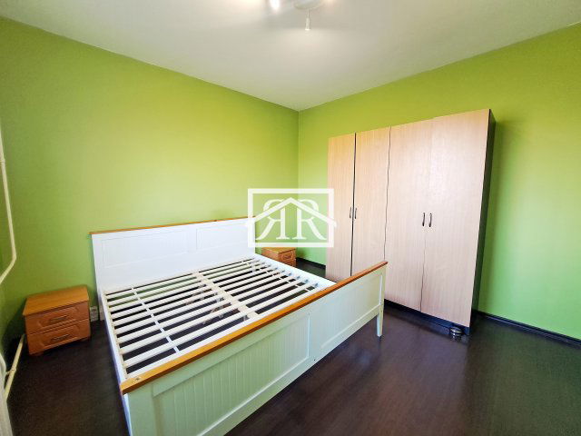 Eladó panellakás, Szegeden, Ilona utcában 49.9 M Ft, 2 szobás