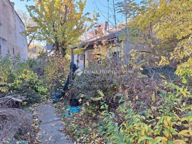 Eladó családi ház, Budapesten, XXI. kerületben 85 M Ft, 7 szobás