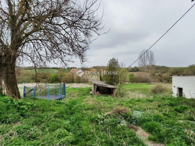 Eladó családi ház, Bedegkéren 15.9 M Ft, 4 szobás
