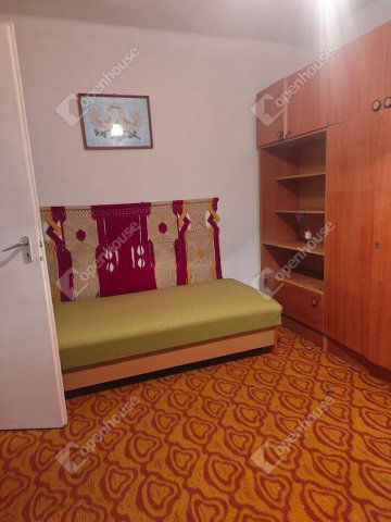 Eladó családi ház, Győrött 105 M Ft, 6 szobás