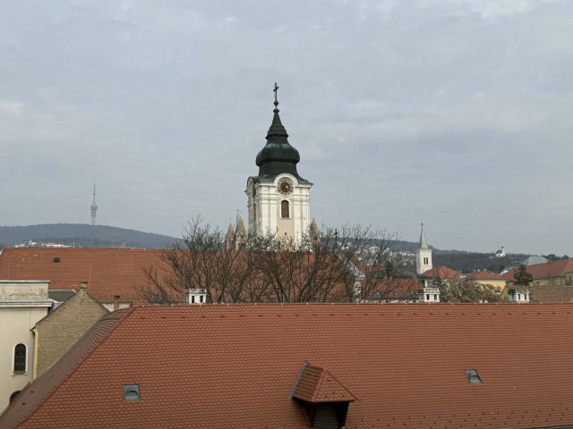 Eladó téglalakás, Pécsett 79.9 M Ft, 2 szobás