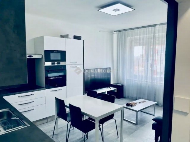 Eladó téglalakás, Budapesten, XI. kerületben 85 M Ft, 3 szobás