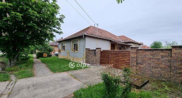 Eladó családi ház, Balmazújvárosban 79 M Ft, 3 szobás