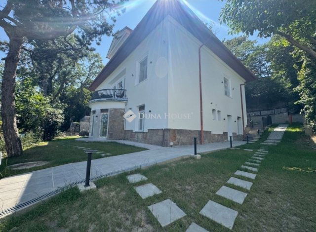 Eladó családi ház, Budapesten, XI. kerületben 1400 M Ft