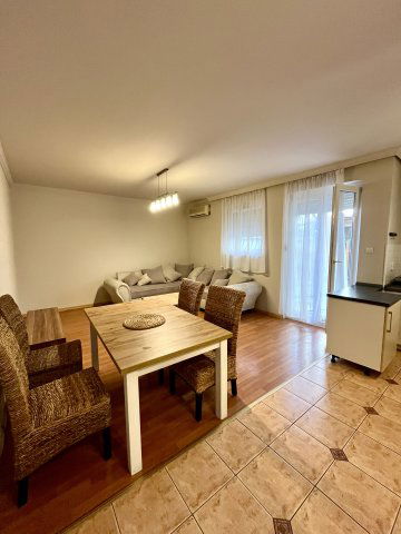 Kiadó téglalakás, albérlet, Debrecenben 270 E Ft / hó, 3 szobás