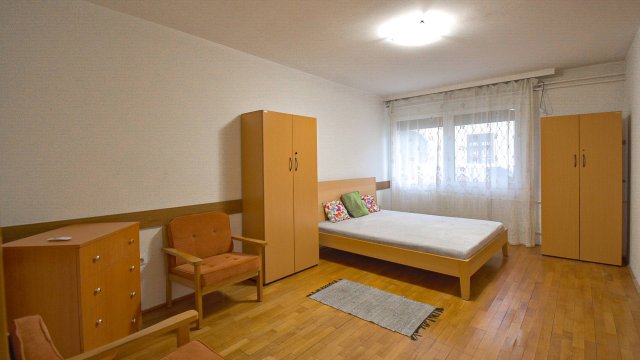 Eladó téglalakás, Mosonmagyaróváron 42.9 M Ft, 2 szobás
