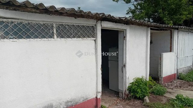 Eladó telek, Martonvásáron, Béke utcában 65 M Ft