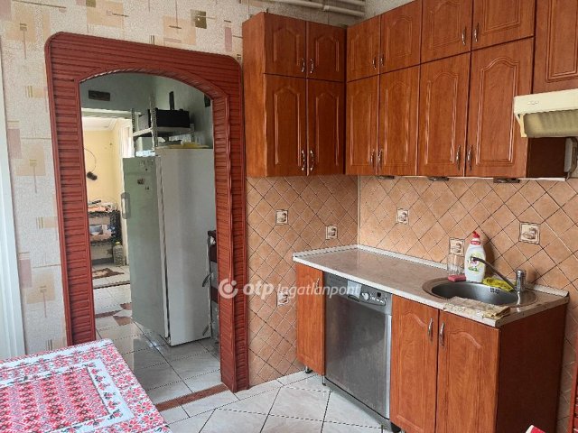 Eladó családi ház, Kabán 31 M Ft, 2 szobás