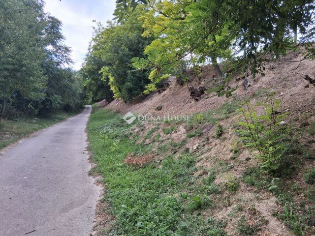 Eladó telek, Bábonymegyeren 12 M Ft / költözzbe.hu