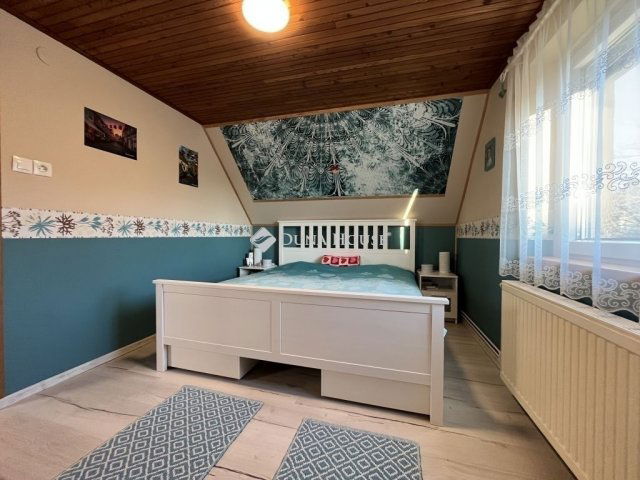 Eladó családi ház, Balatonfűzfőn 124.9 M Ft, 4 szobás