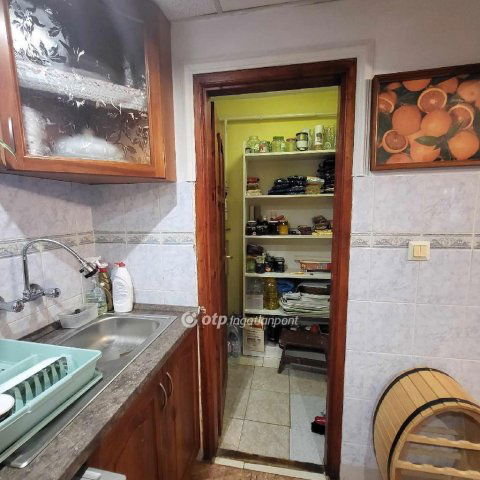 Eladó családi ház, Hajdúhadházon 69.9 M Ft, 2+2 szobás