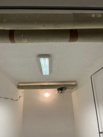 Eladó garázs, Győrött 11.2 M Ft / költözzbe.hu