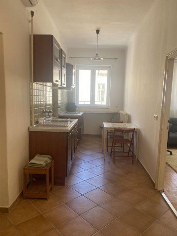 Kiadó téglalakás, albérlet, Debrecenben 180 E Ft / hó, 1 szobás