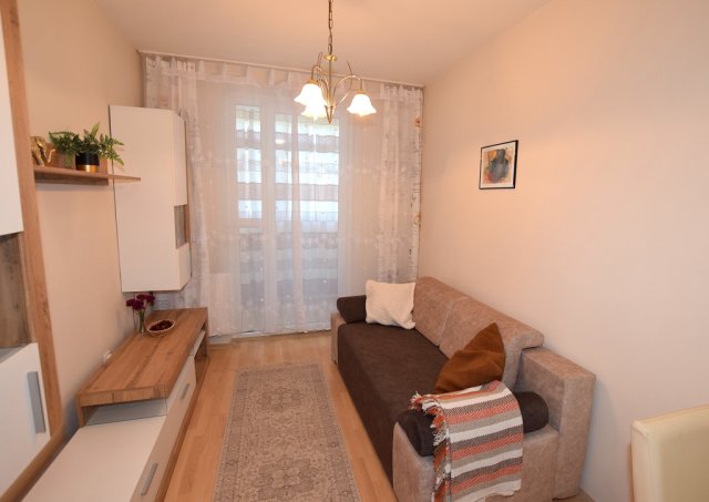 Kiadó panellakás, albérlet, Debrecenben 205 E Ft / hó, 2 szobás