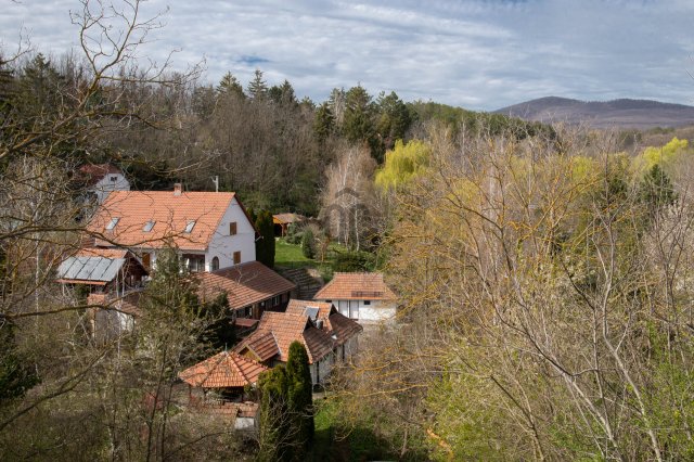 Eladó családi ház, Pécsváradon 99.9 M Ft, 5 szobás