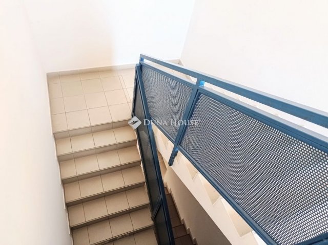 Eladó iroda, Zalaegerszegen 270 M Ft / költözzbe.hu