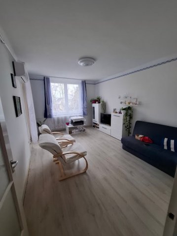 Eladó téglalakás, Hajdúszoboszlón, Hősök terén 46.1 M Ft