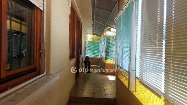 Eladó családi ház, Kartalon 58 M Ft, 3 szobás