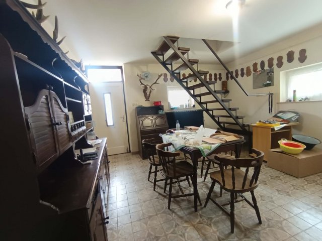 Eladó családi ház, Pécsett 115 M Ft, 4 szobás