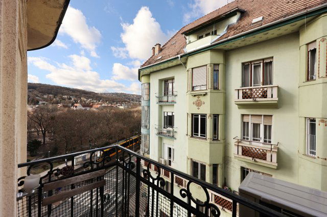 Eladó téglalakás, Budapesten, II. kerületben 168 M Ft