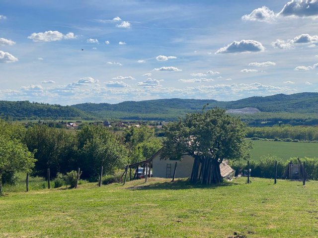Eladó nyaraló, Várvölgyön 10.9 M Ft, 2+2 szobás