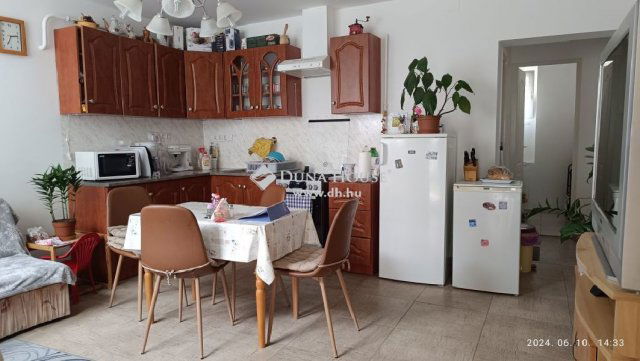 Eladó családi ház, Érden 125 M Ft, 5 szobás