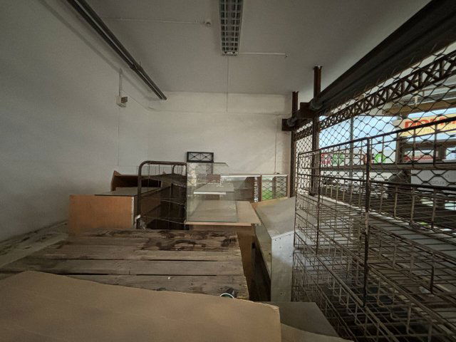Kiadó üzlethelyiség, Miskolcon 250 E Ft / hó