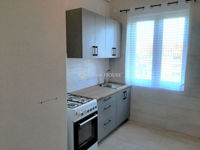 Kiadó téglalakás, albérlet, Kecskeméten 190 E Ft / hó